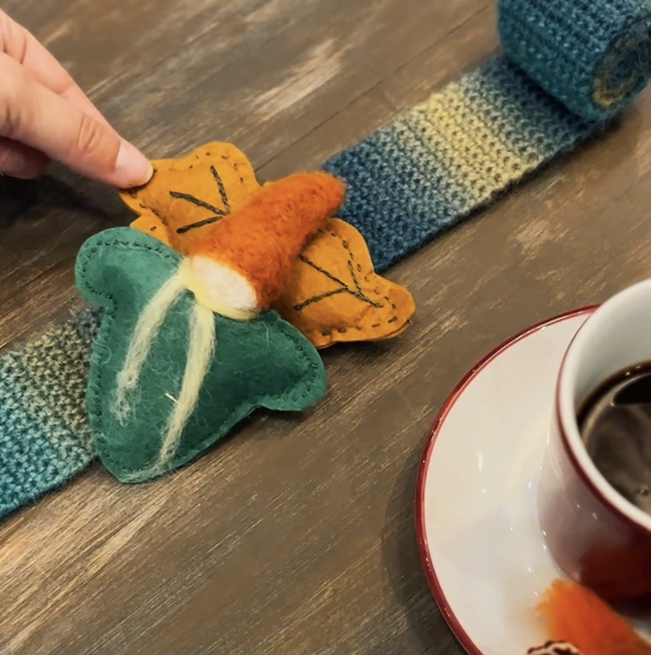 Yaprak Çocuklar ve Meşe Yaprakları