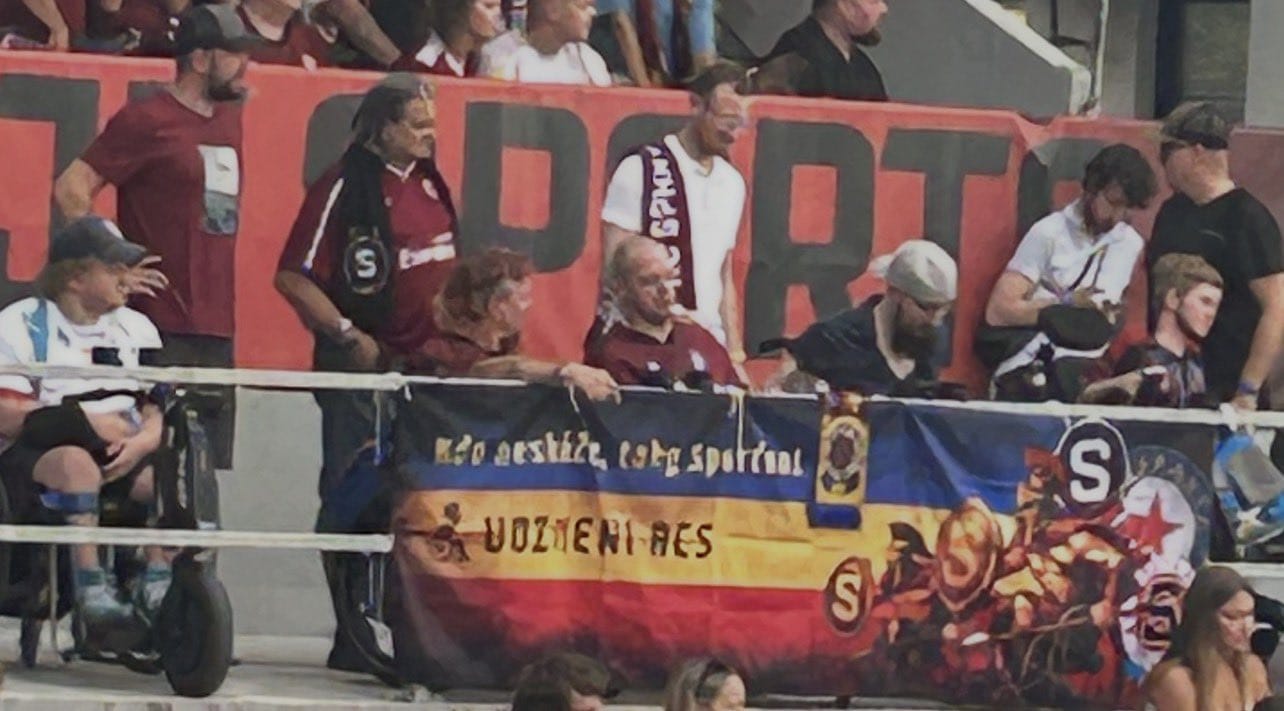 hq4QSBiY.jpg